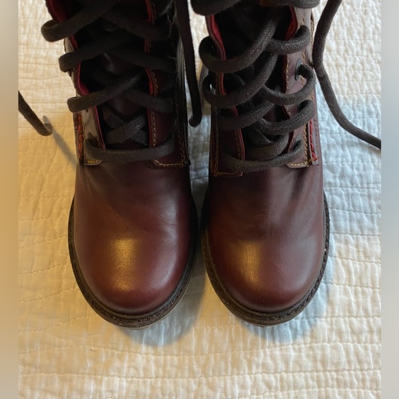 Like new! SHELL leather bootie Size 6 - Picture 5 of 12